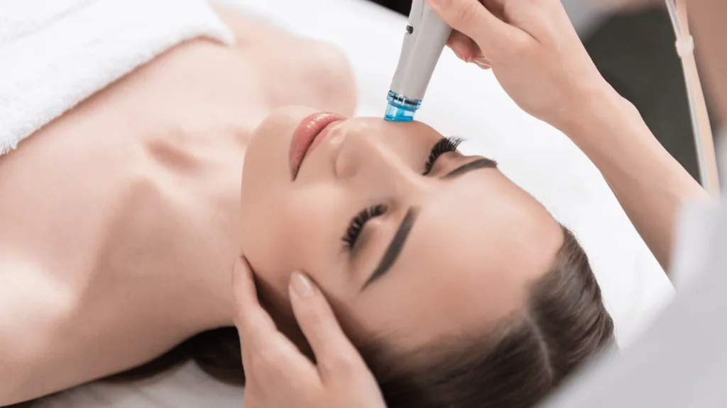 Handheld Microneedling